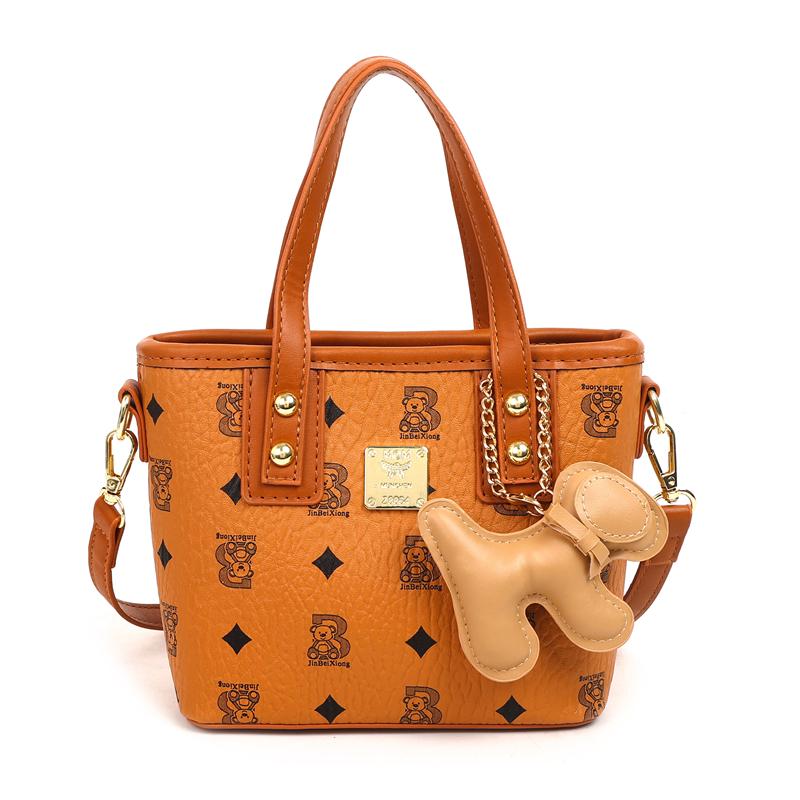 Mankok水桶包包女2025新款手提包百搭通勤单肩斜挎包时尚百搭小包 - 图3