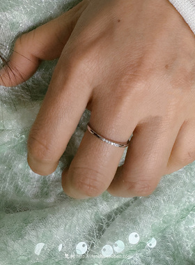 999纯银碎钻锆石圆圈单戒