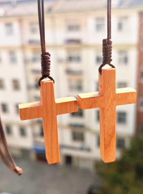 桃木十字架项链手工编织吊坠