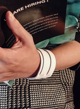 白色皮手环简约百搭手链