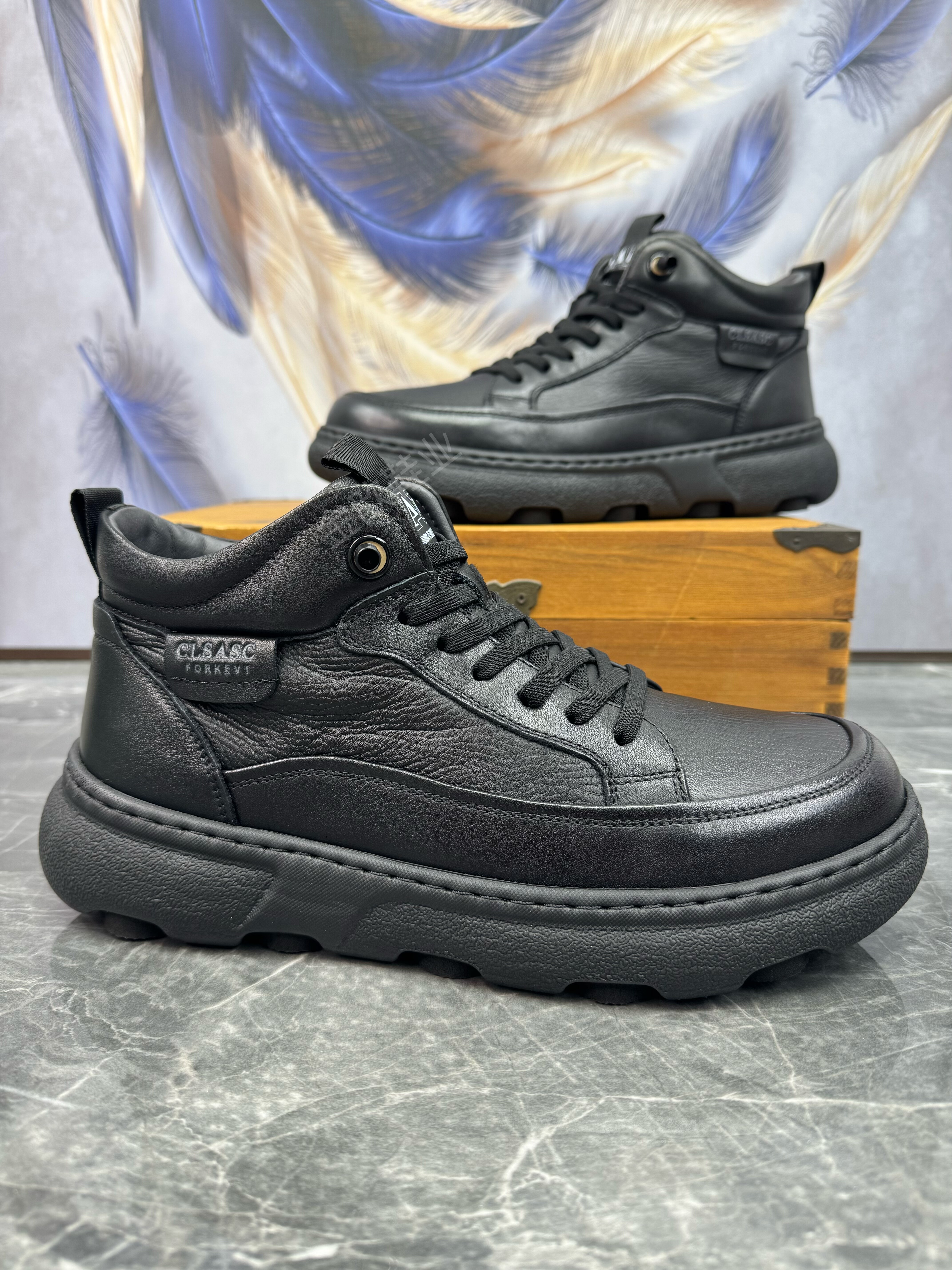 男鞋2025冬季新款头层牛皮轻便软底一脚蹬加绒保暖高帮休闲棉鞋男,淘宝优惠券,粉丝福利购,淘宝优惠卷