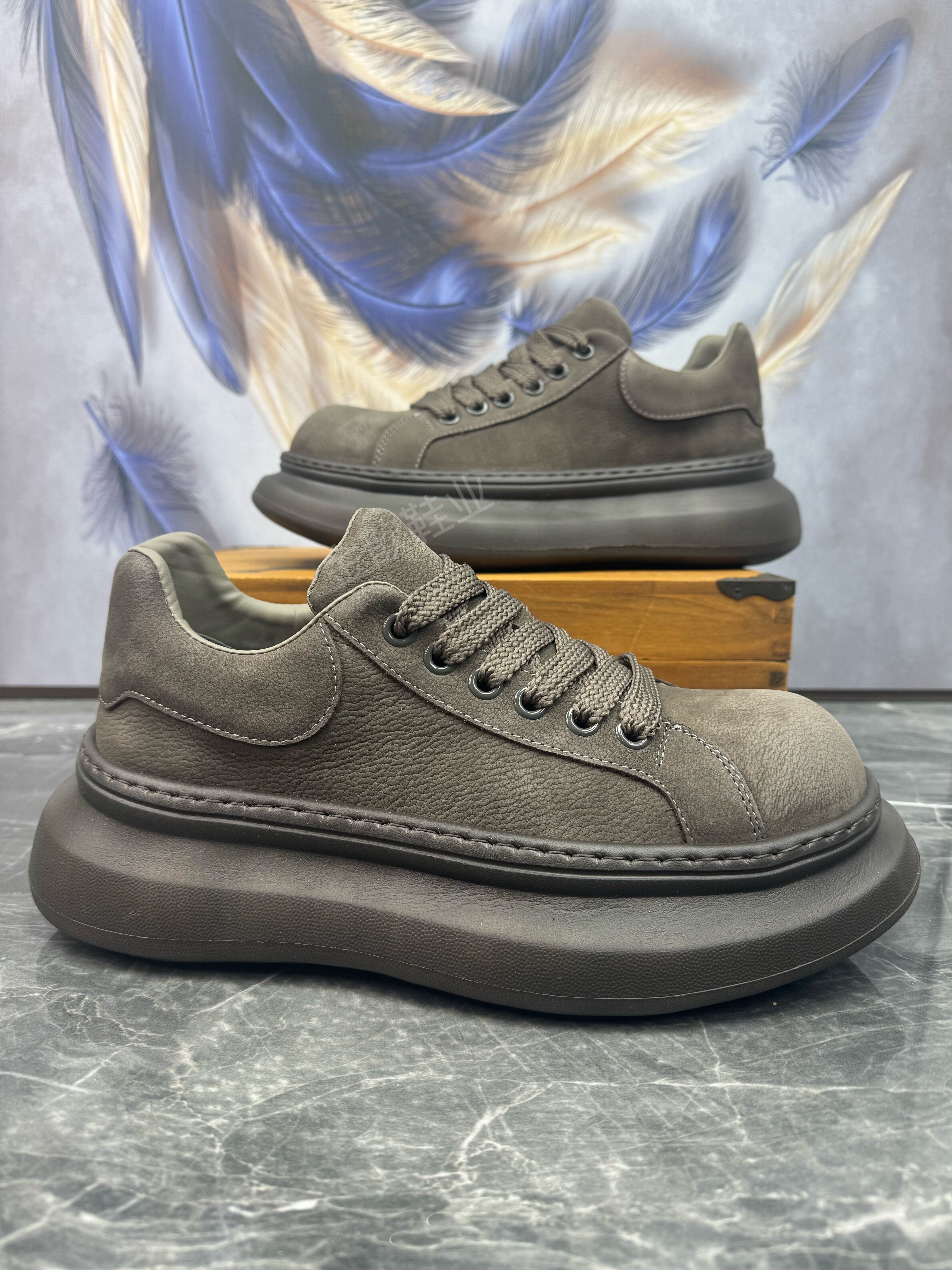 男鞋2025秋季新款头层牛皮轻便软厚底增高简约百搭真皮潮流休闲鞋,淘宝优惠券,粉丝福利购,淘宝优惠卷