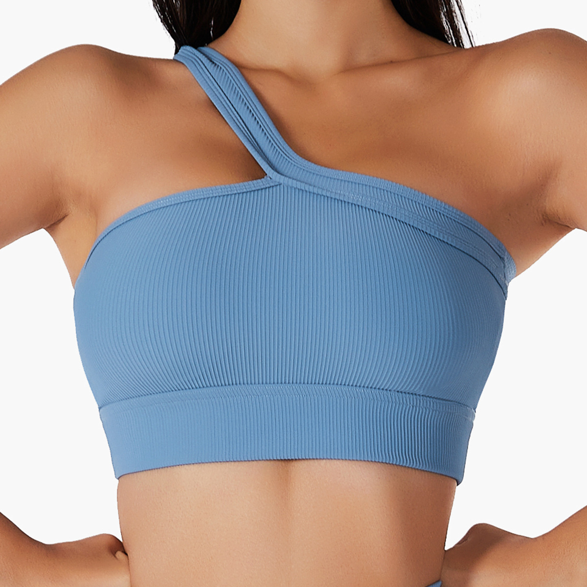 欧美新款斜肩瑜伽文胸一体式美背运动内衣外穿跑步健身上衣含胸垫 - 图0