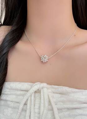 简约时尚轻奢气质高级感珍珠花球锁骨链通勤百搭小众设计感项链女