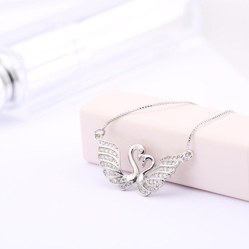 韩版学生简约鸳鸯小天鹅款女毛衣链 曼休妮饰品项链