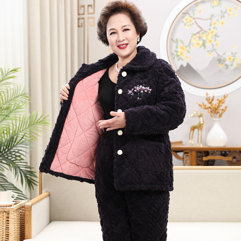 冬季睡衣女三层夹棉袄加厚加绒妈妈套装中老年人珊瑚绒奶奶家居服