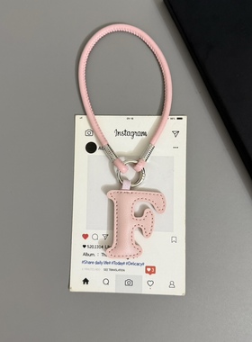 潮流皮质FVK英文大写字母包包挂饰钥匙扣挂件手机壳套挂链配饰