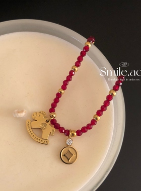 新款本命年小马钱币手链女ins小众复古气质百搭洋气轻奢马年配饰