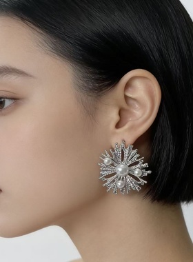 重工夸张金属花朵珍珠项链耳环套装复古时尚轻奢优雅晚礼服配饰