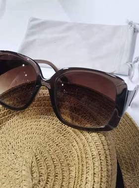 方框宽脚碎花太阳镜外拍照开车防紫外线UV400适中大脸世贸眼镜