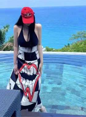 十字架红唇千眼满印丝巾女挂画