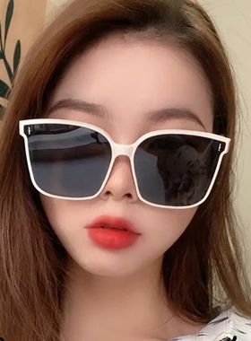 女式太阳镜出游墨镜旅游拍照女眼镜海边眼睛女士女款好看的高级感