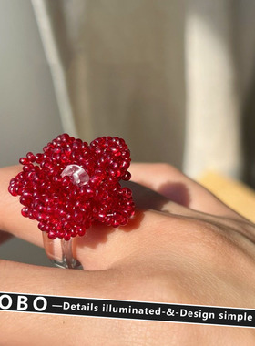 温柔风串设计感酒红色串珠花戒指女串珠花朵戒圈亚克力创意指环
