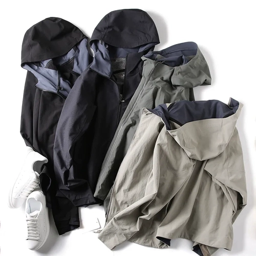 Дорожная водонепроницаемая ветрозащитная демисезонная куртка для отдыха с капюшоном, осенняя