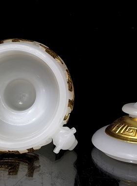 古玩旧藏老玉器龙纹玉璧摆件珍藏仿白玉外蒙料描金螭龙耳香炉