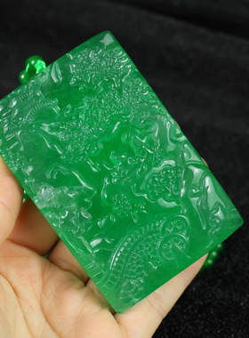 缅甸高冰翡翠绿山水项链挂牌满阳绿色吊坠帝王绿毛衣链情侣款玉佩