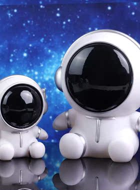 宇航员钱罐星星灯太空人家居装饰工艺摆件生日礼物送男生跨境新品
