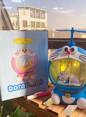 地摊货源礼物工艺品摆件卡通可爱蓝小叮飞行搪胶钱罐灯摆设礼品