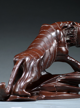 黑檀木雕上山老虎摆件实木生肖虎吉祥物家居客厅办公室装饰工艺品