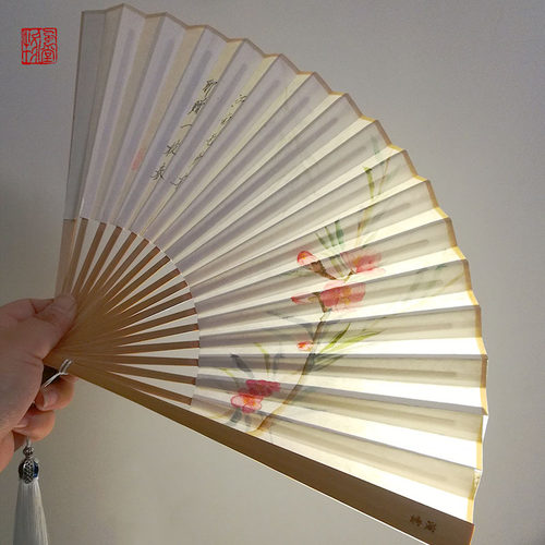 中国古风桃花手绘宣纸汉服折扇送女友教师节礼品定制免费刻字贺卡 - 图3