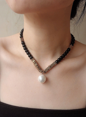 欧美高级感黑色串珠金属片拼接项链女小众设计锁骨链个性卫衣链潮