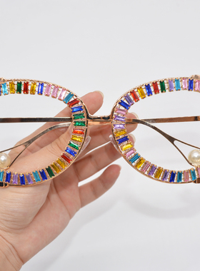 韩国ins太阳镜女复古街拍