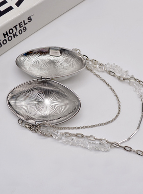 欧美钱币头像珍珠吊坠贝壳女