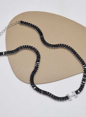 暗黑风黑锆石H英文字母项链女