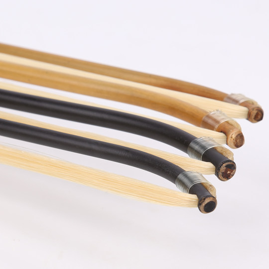 Professionelle Übungsaufführung mit Erhu-Bogen-Pferdeschwanz