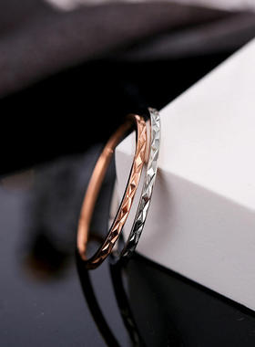 韩版个性时尚玫瑰金超细1mm批花戒指女个性钛钢食指尾指指环