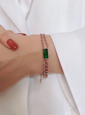 方形绿宝石钛钢手链16