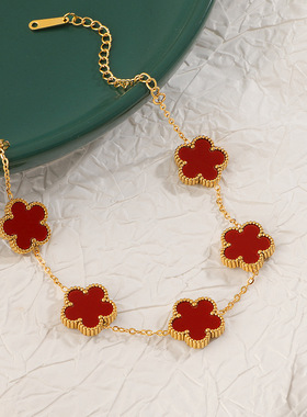 钛钢五叶花手链金色轻奢