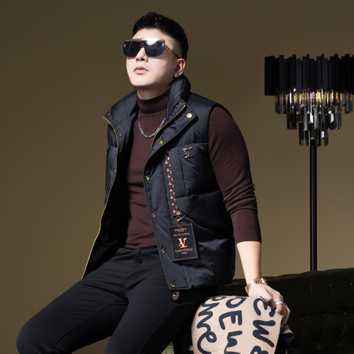 ZOUK男士羽绒马甲潮流口袋装饰设计感冬季外套羽绒服男2024新款 - 图0