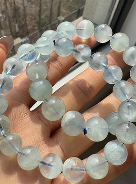 天然海蓝宝手链女款浅白蓝水晶手串光泽饰品配饰情侣闺蜜送礼