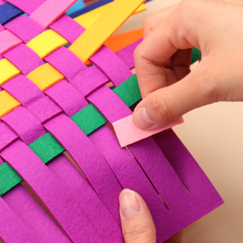 幼儿园小班操作区DIY手工教具编织手编手工益智玩教具材料不织布 - 图0