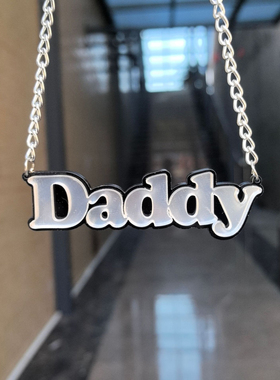 P欧美嘻哈字母亚克力夸张项链挂链毛衣t恤链