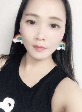 彩虹甜美耳饰其他亚克力