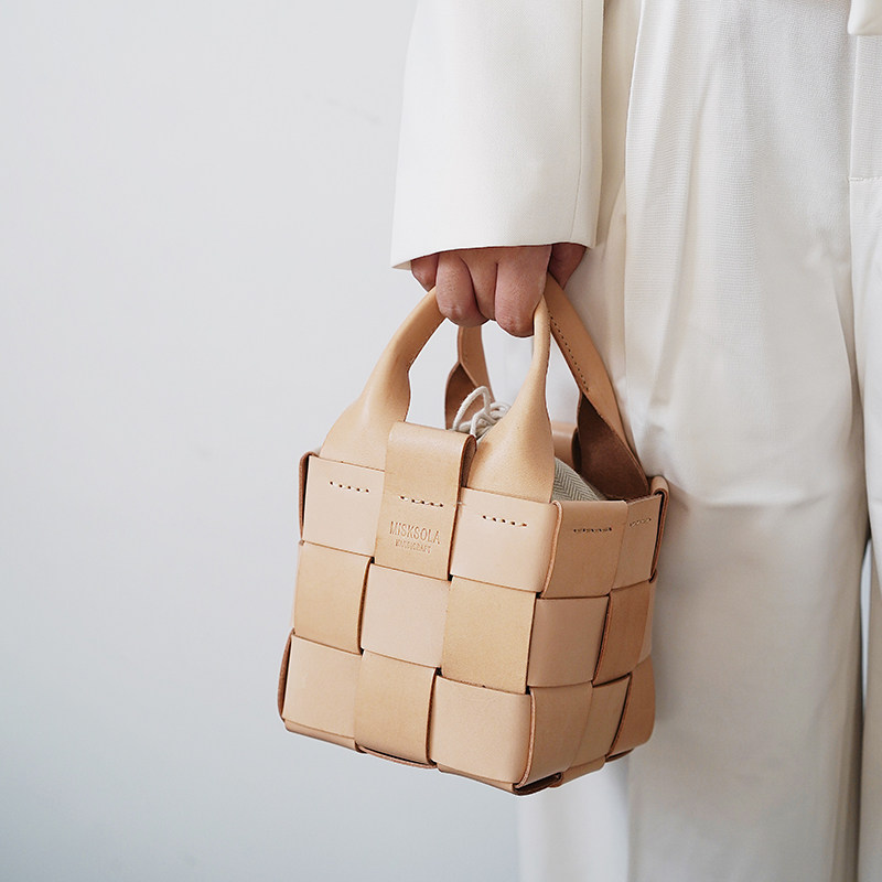 MISKSOLA复古手工植鞣皮编织小方包手提真皮斜挎水桶包设计师小众,淘宝优惠券,粉丝福利购,淘宝优惠卷