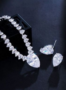 新娘新娘项链耳环套装女轻奢锆石锁骨链高级感颈链宴会礼服配饰