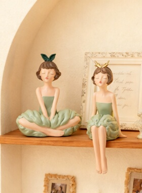 可爱人物树脂桌面摆件生日礼物