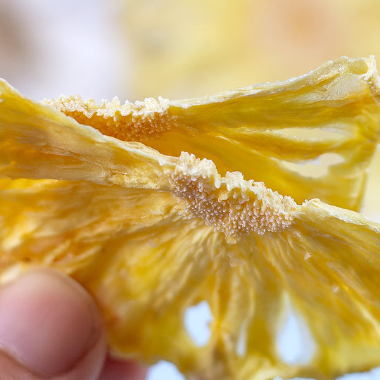 Dried pineapple, dried pineapple slices, baked decorative dried fruit