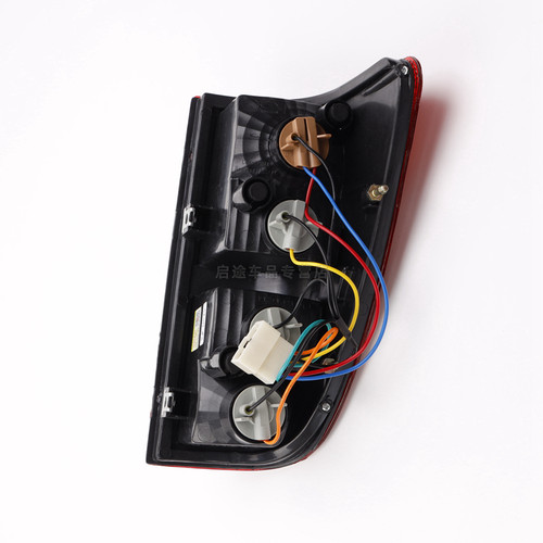 适用江铃宝典后尾灯配件后灯刹车灯09-18款皮卡宝典后尾灯总成 - 图1