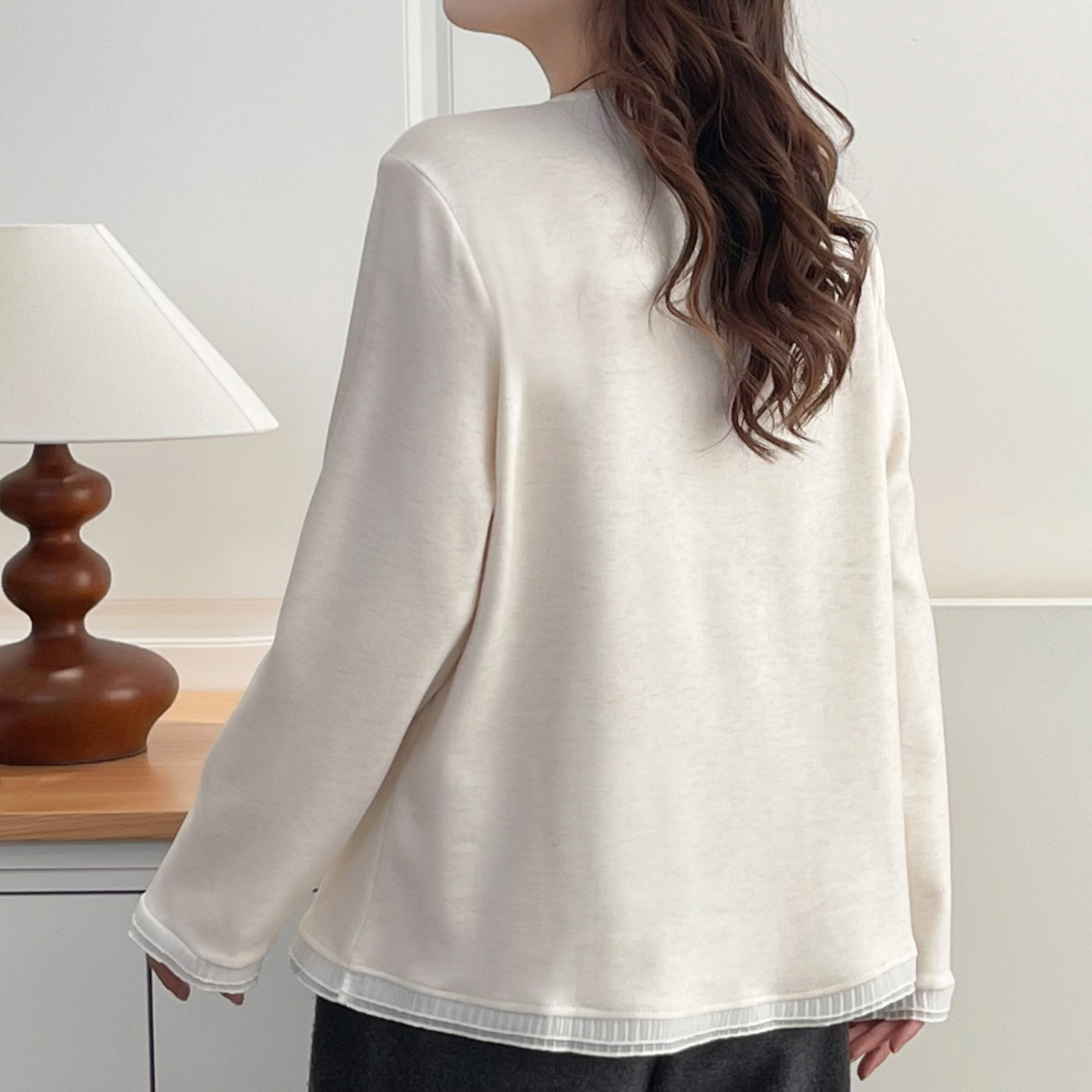 冬季设计感大码女装宽松藏肉显瘦打底衫胖mm长袖蕾丝拼接洋气上衣,淘宝优惠券,粉丝福利购,淘宝优惠卷