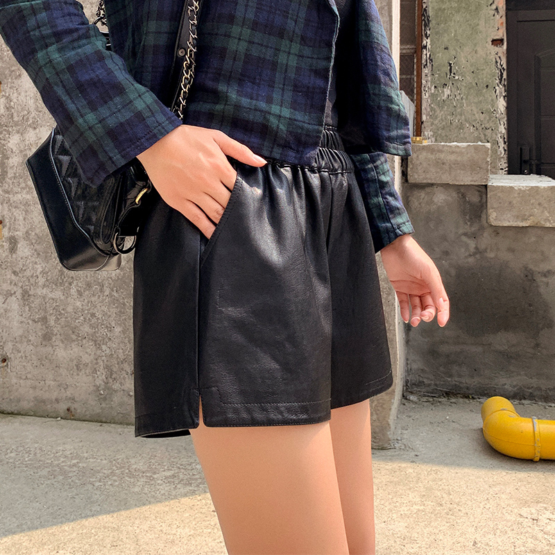 皮短裤2020新款秋冬季外穿阔腿皮裤 可兮女装休闲裤