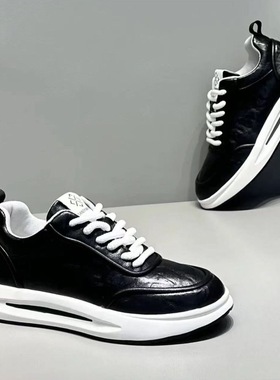 Men's leather sports and casual soft soled shoes男皮面软底鞋