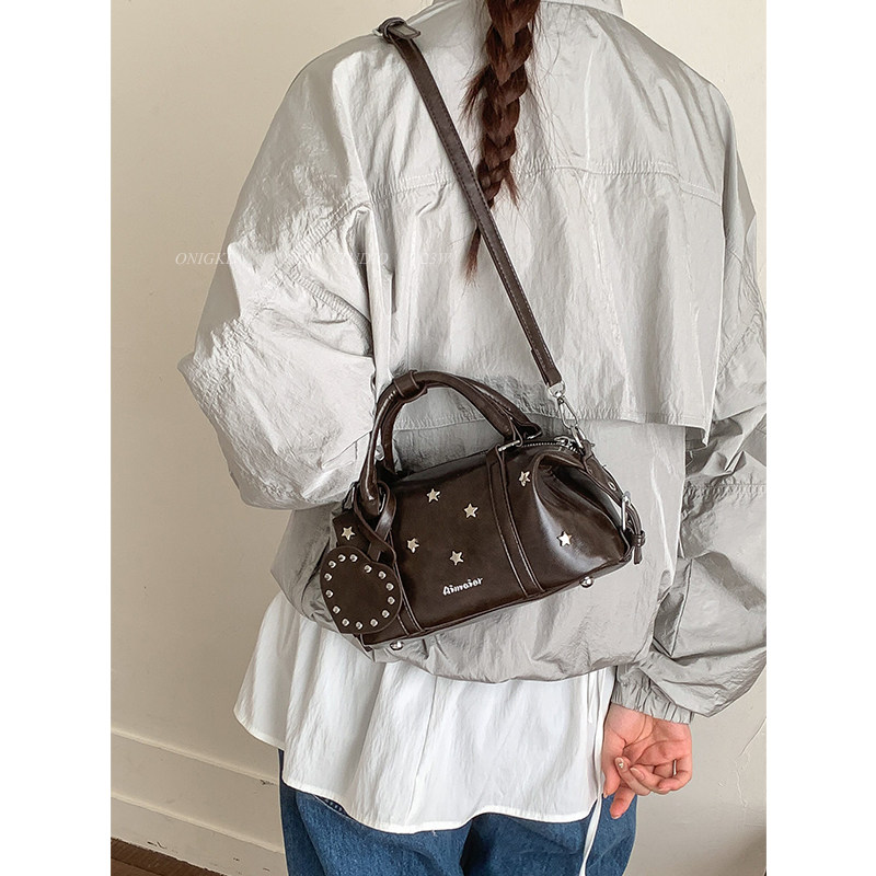 韩系小众设计复古手拎包包女2025新款秋冬单肩斜挎包通勤波士顿包,淘宝优惠券,粉丝福利购,淘宝优惠卷