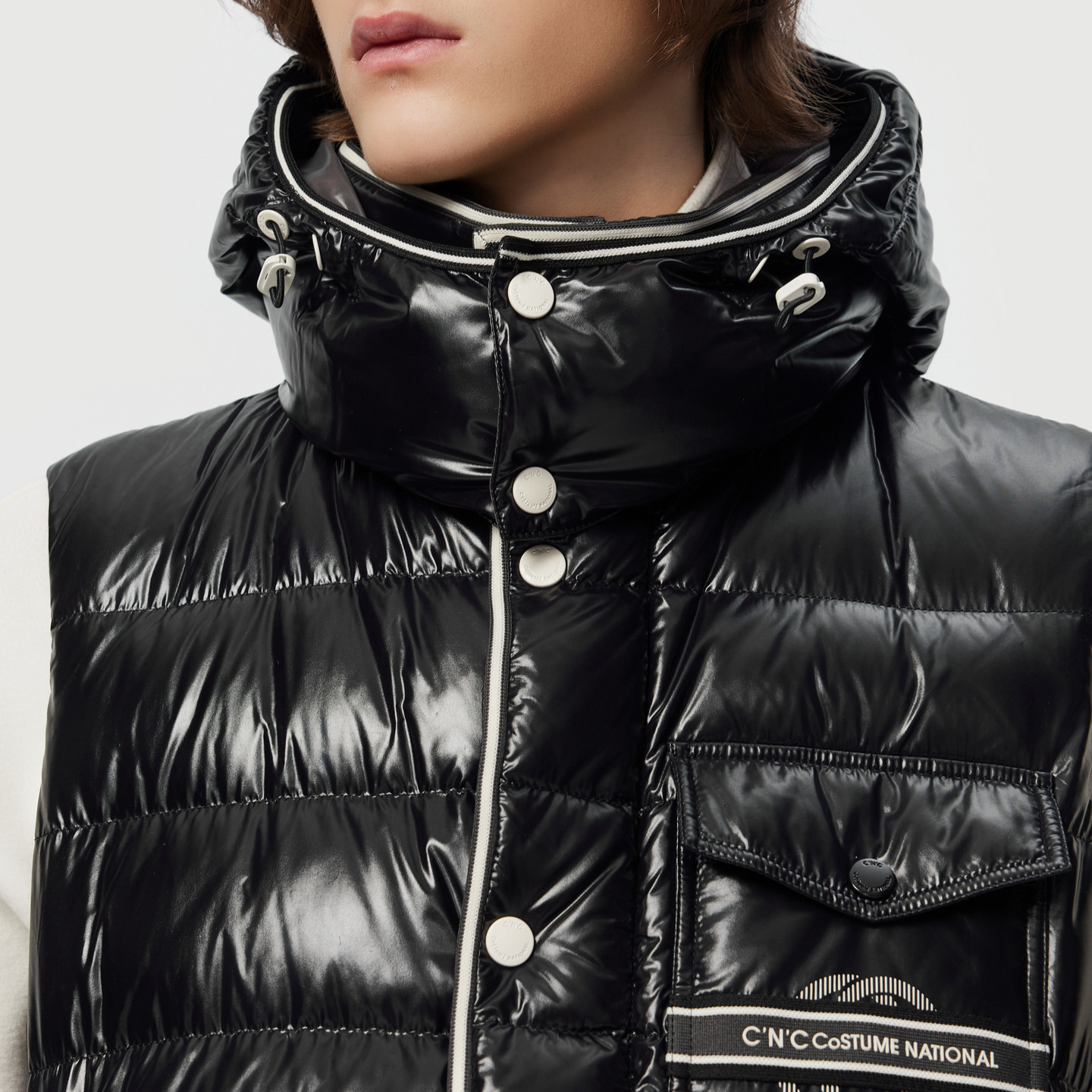 CNC男装25冬季新款连帽厚款保暖男士羽绒马甲黑色轻奢羽绒背心,淘宝优惠券,粉丝福利购,淘宝优惠卷