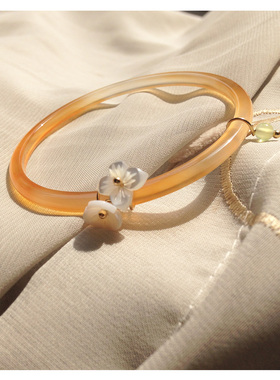 汉服配饰可爱白蝶贝古典风玉镯