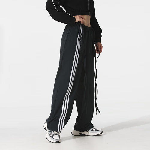 adidas阿迪达斯三叶草女子直筒宽松跑步休闲三条纹长裤JV9727 - 图0