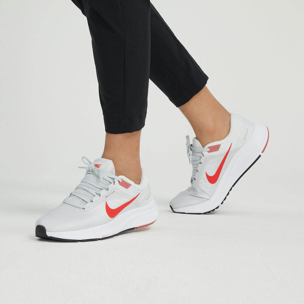 nike 2023年新款男子air zoom跑步鞋 TOPSPORTS跑步鞋
